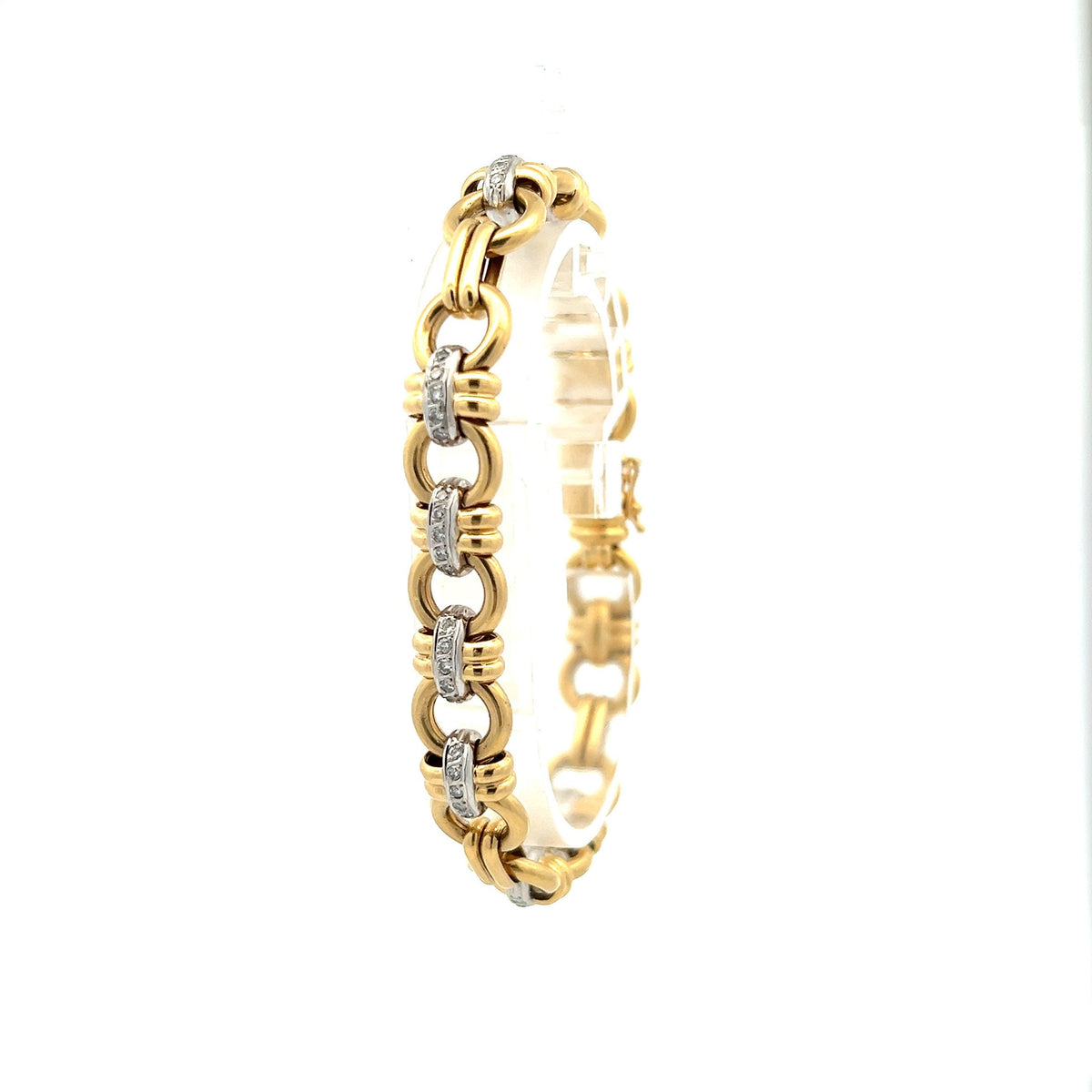 Vintage Diamond Set 18ct Gold Bracelet. Fabulous Quality.