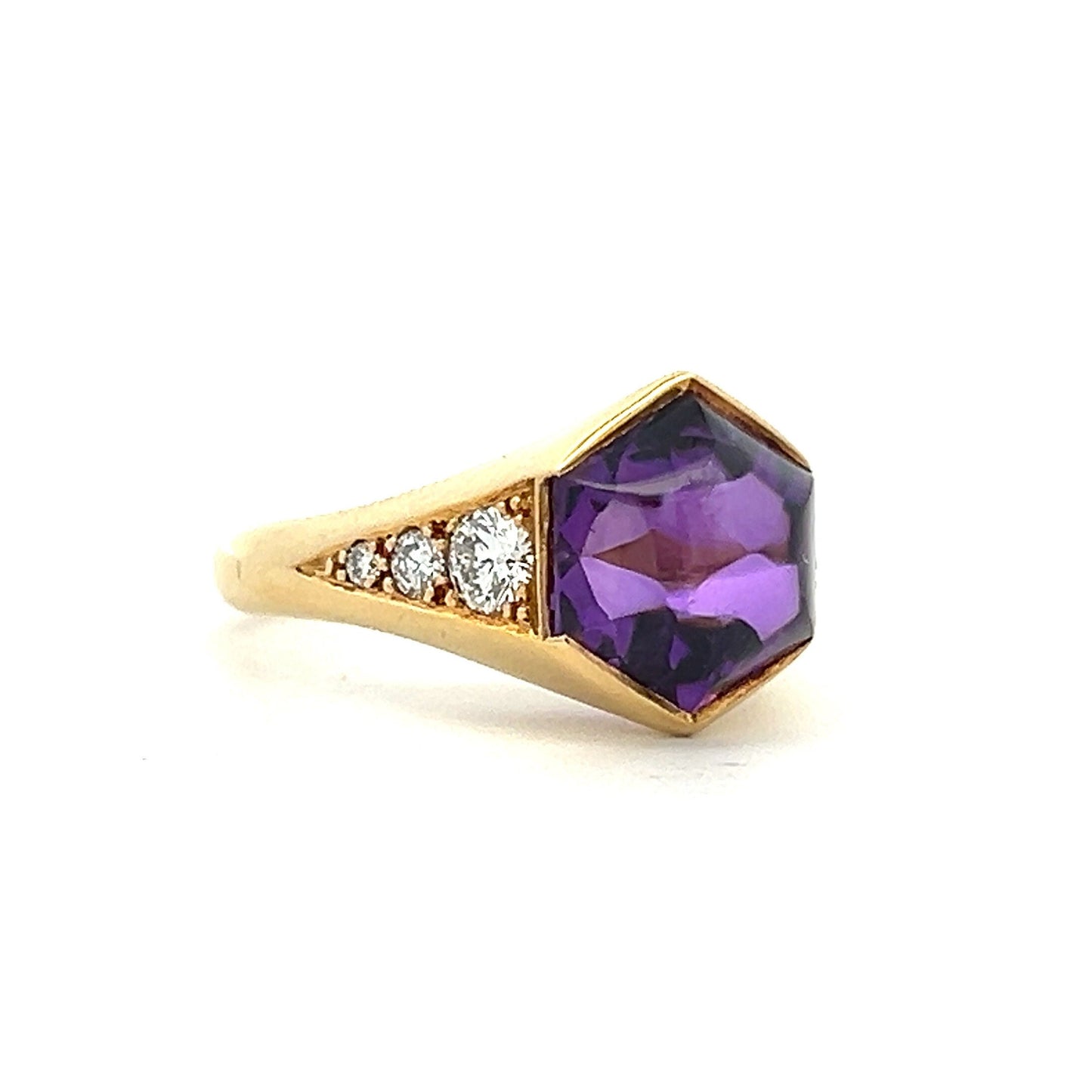 Vintage Cabochon Amethyst and Diamond 18ct Gold Ring. Art Deco Inspired Design.