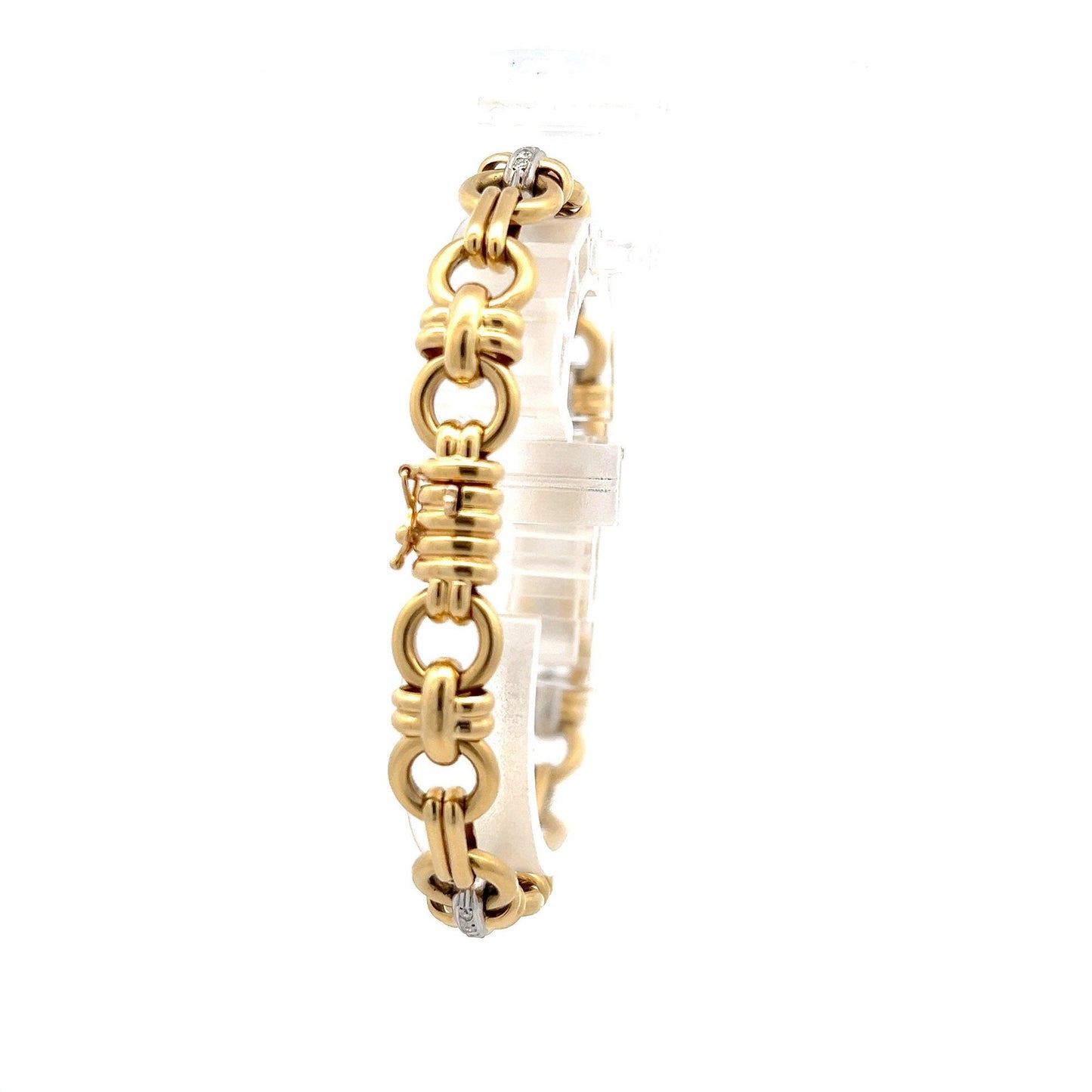 Vintage Diamond Set 18ct Gold Bracelet. Fabulous Quality.