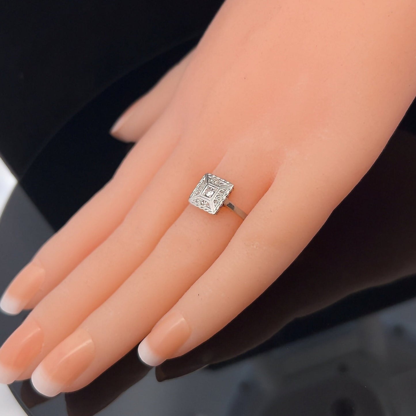 Antique Art Deco Diamond 18ct Gold and Platinum 'Tablet'  Ring. English Circa 1920 - 1930