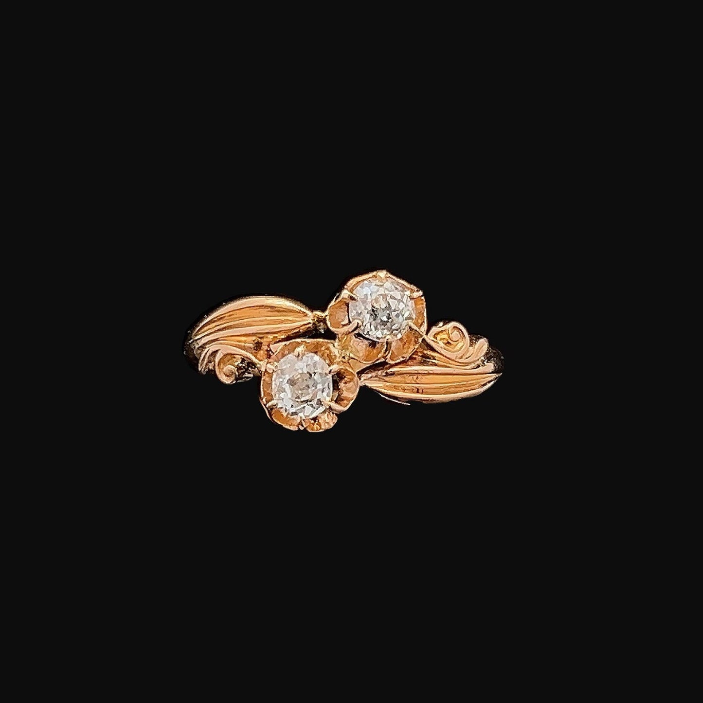 Antique Art Nouveau Diamond 'Toi et Moi' Crossover 22ct Gold Ring. Antique Diamond Crossover Gold Ring. English Circa 1870
