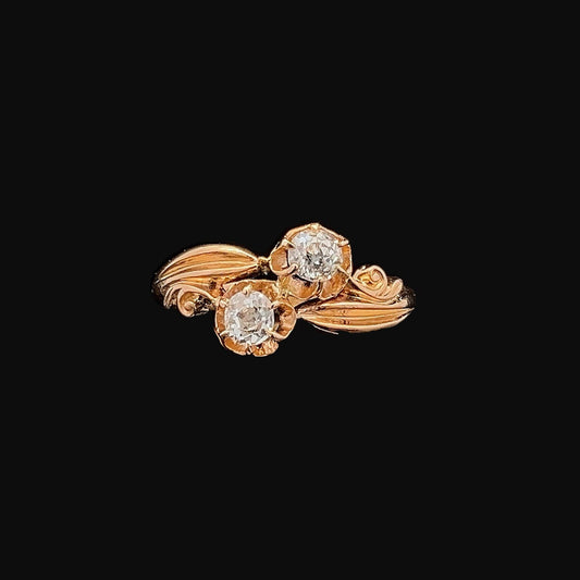 Antique Art Nouveau Diamond 'Toi et Moi' Crossover 22ct Gold Ring. Antique Diamond Crossover Gold Ring. English Circa 1870