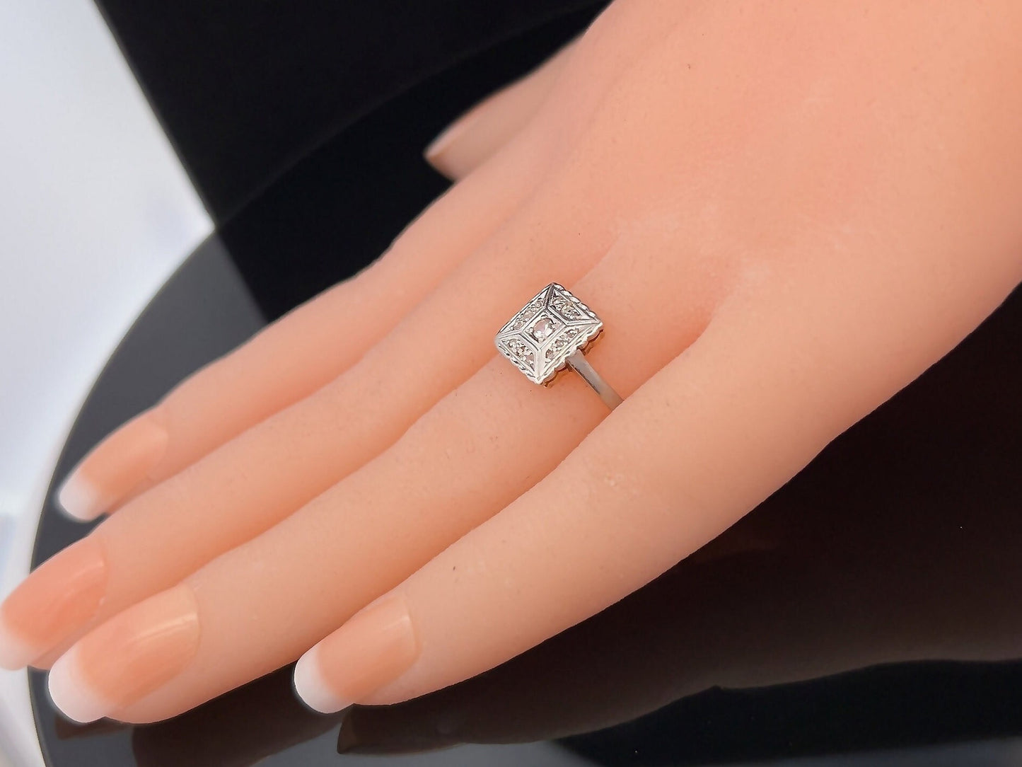 Antique Art Deco Diamond 18ct Gold and Platinum 'Tablet'  Ring. English Circa 1920 - 1930