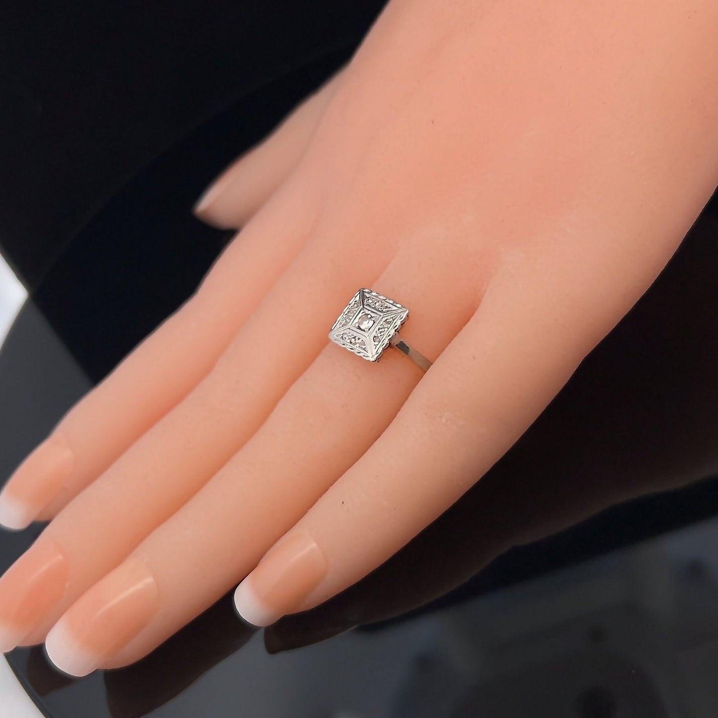Antique Art Deco Diamond 18ct Gold and Platinum 'Tablet'  Ring. English Circa 1920 - 1930