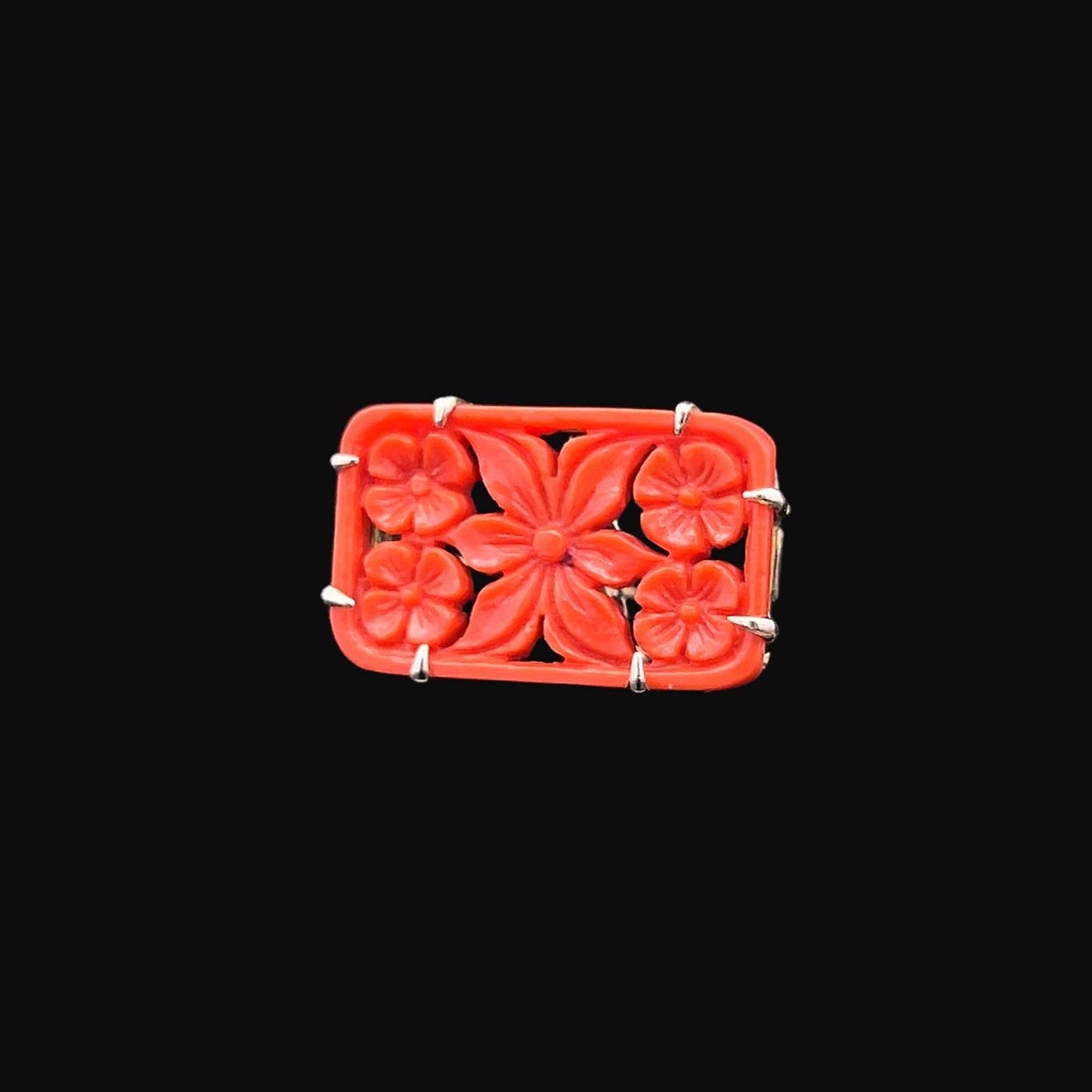Antique Art Deco Carved Coral Brooch. 9ct Rose Gold. Circa 1920.