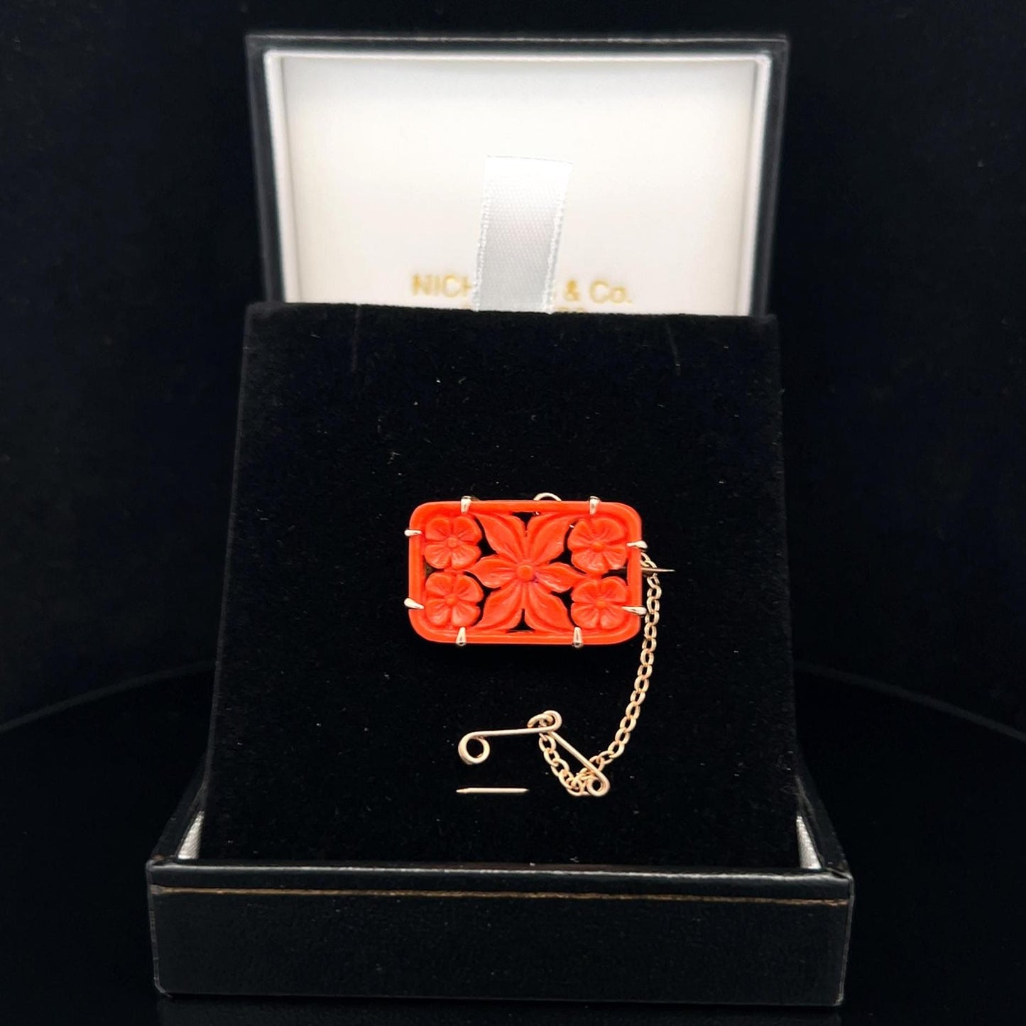 Antique Art Deco Carved Coral Brooch. 9ct Rose Gold. Circa 1920.