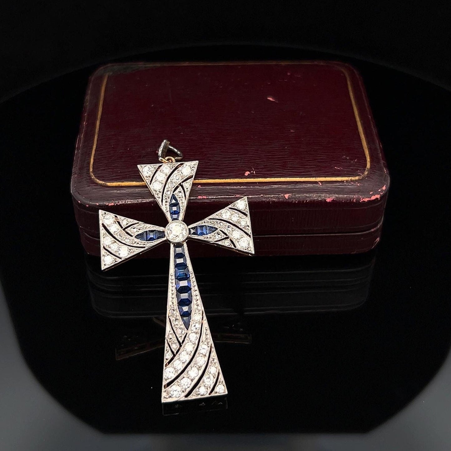 Beautiful Antique French Import Early 20th Century 18ct Gold & Platinum Cross, Diamonds and Calibre Sapphires. Cased. French C 1900.  5cm.