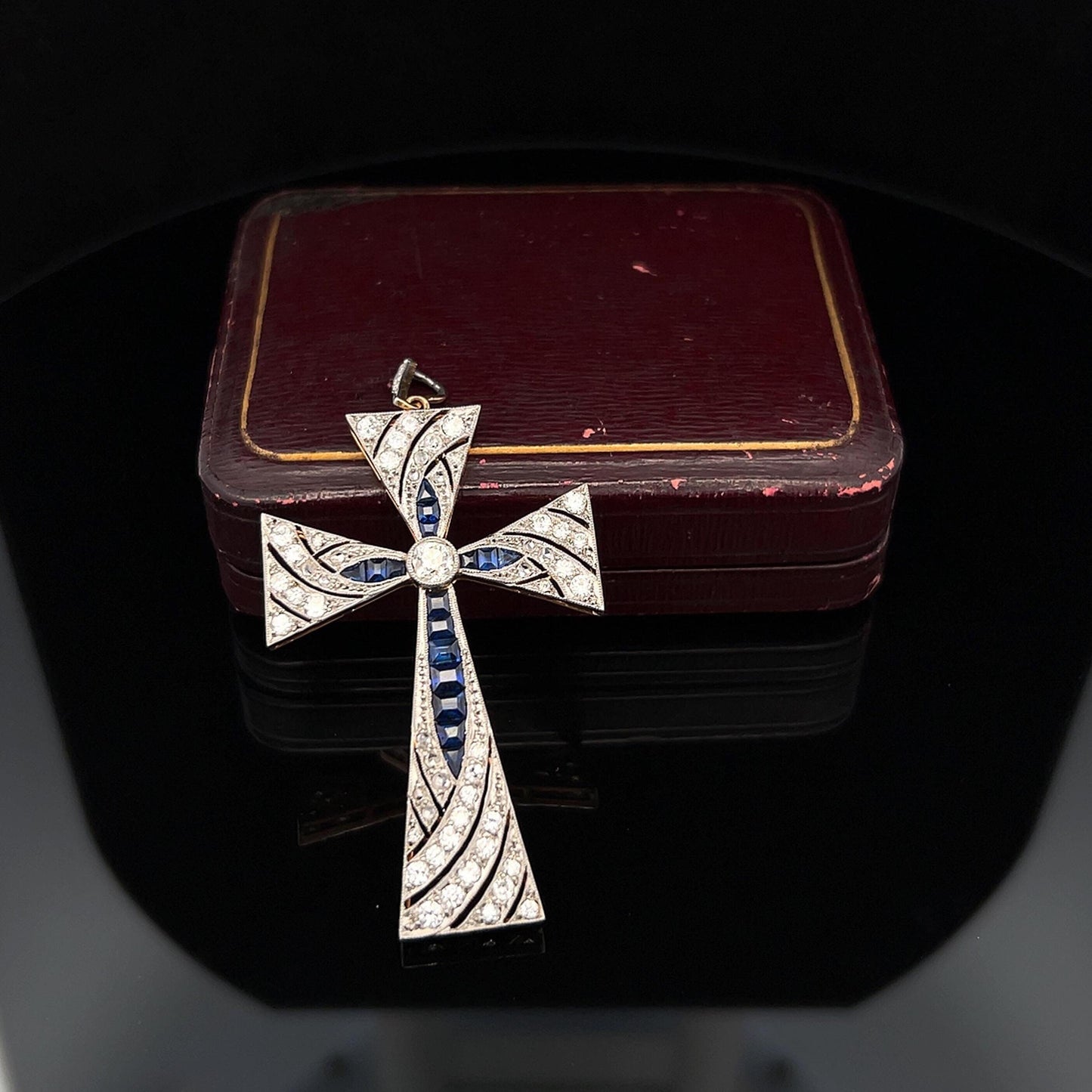 Beautiful Antique French Import Early 20th Century 18ct Gold & Platinum Cross, Diamonds and Calibre Sapphires. Cased. French C 1900.  5cm.