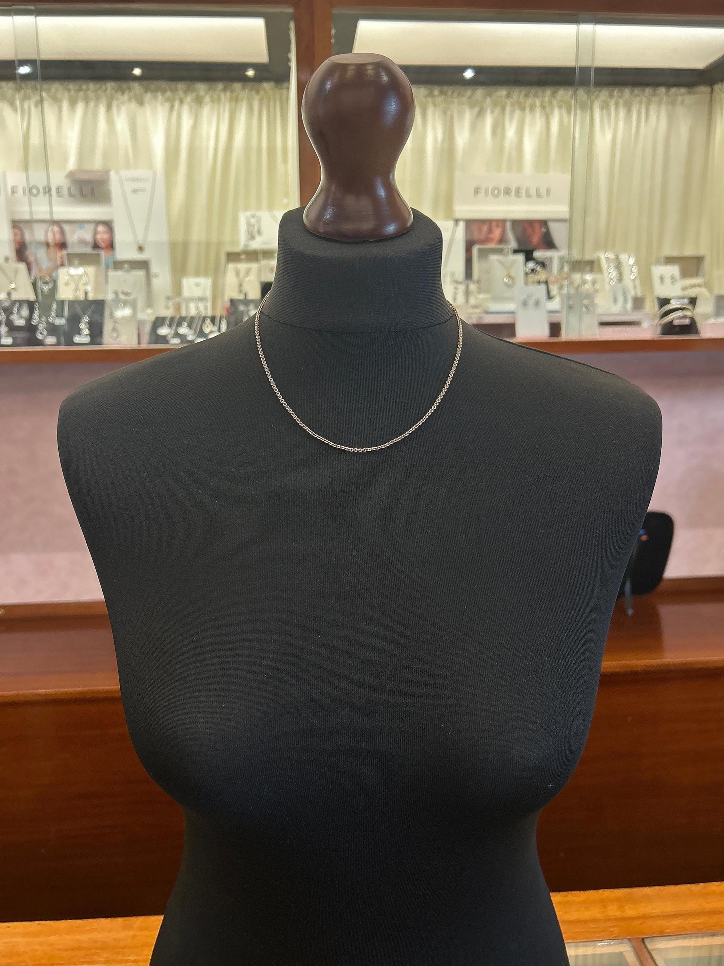 Antique Edwardian 15ct Rose Gold Trace Link Chain with Bolt Ring. 17.5 Inches. Circa 1900