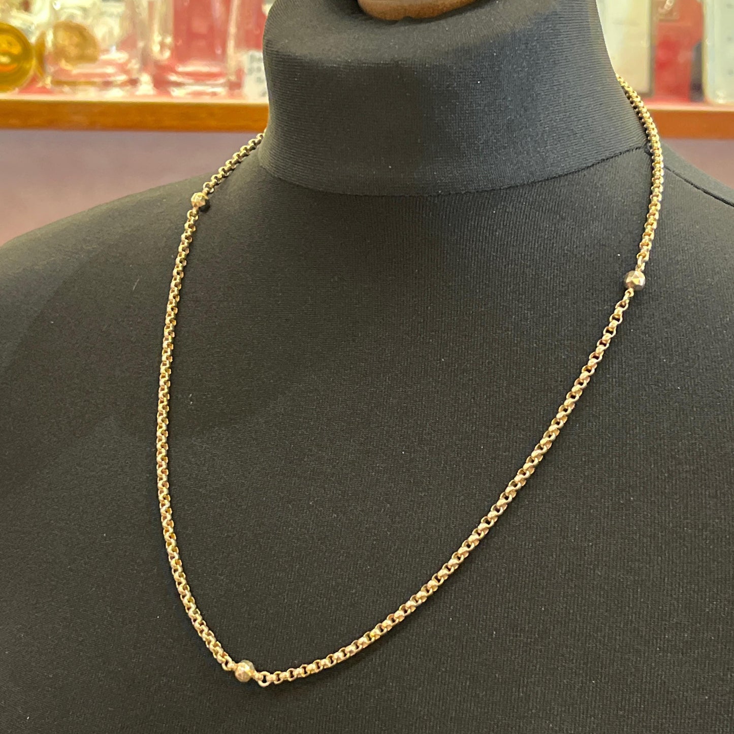 9ct Gold Edwardian Facetted Belcher Chain. English Circa 1900. Pretty Faceted Balls, 23 inches, 11.7g