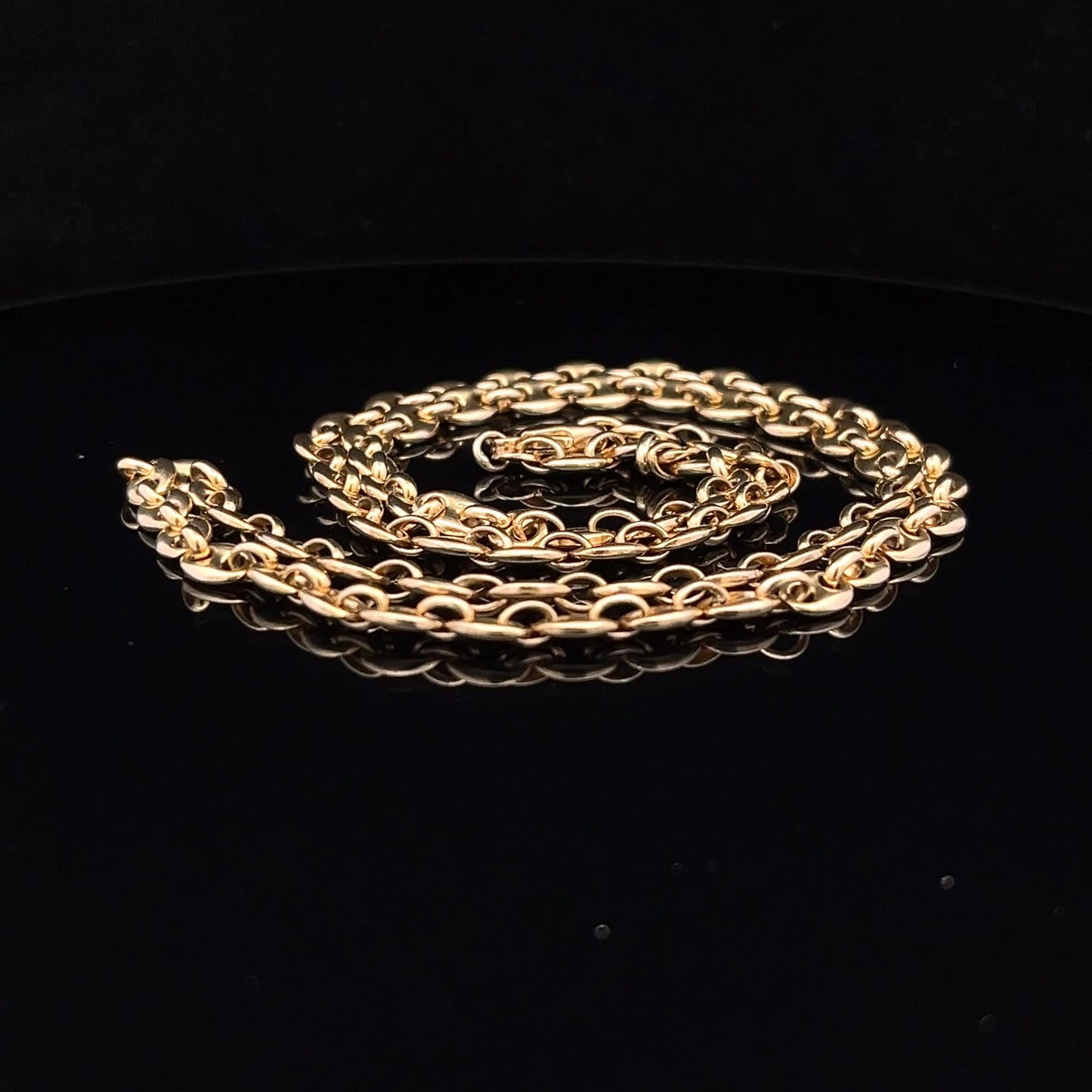 9ct Yellow Gold Marine Link Chain. 24 inches. Solid Example. Hallmarked London 1977. 25.3g