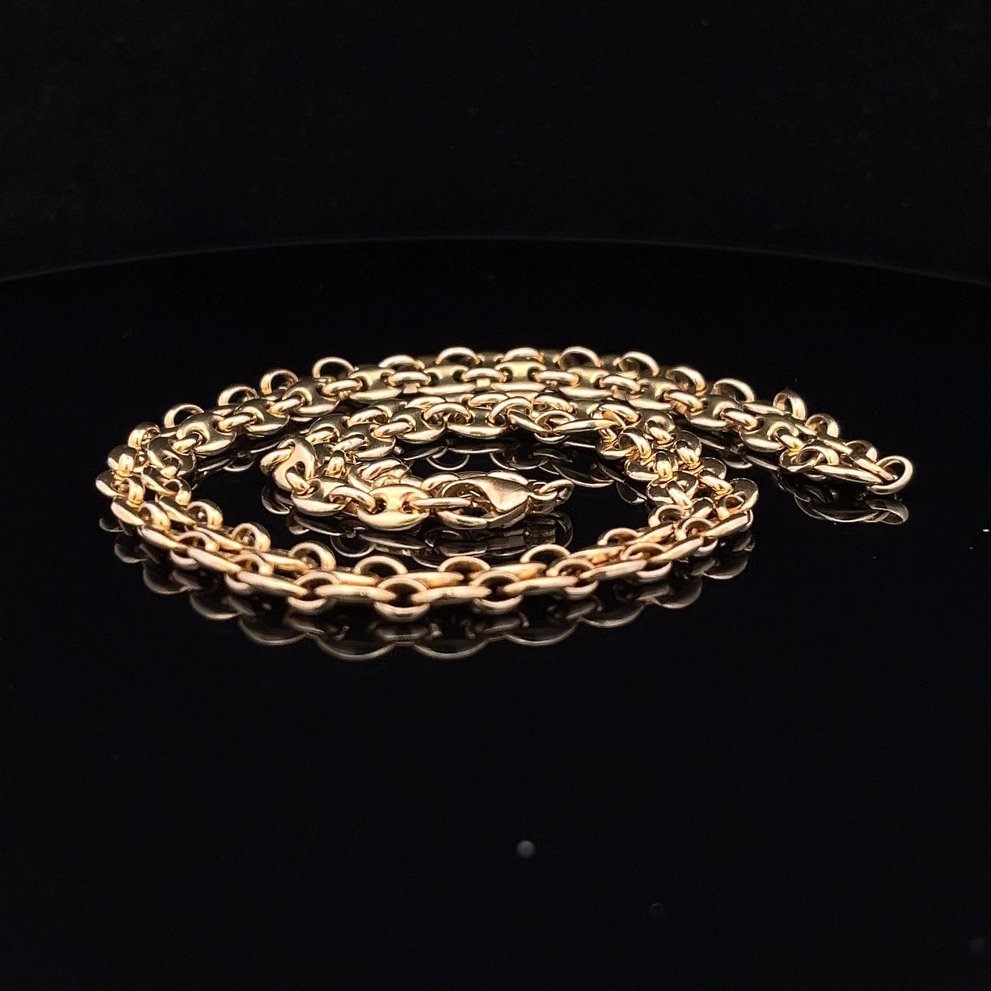 9ct Yellow Gold Marine Link Chain. 24 inches. Solid Example. Hallmarked London 1977. 25.3g