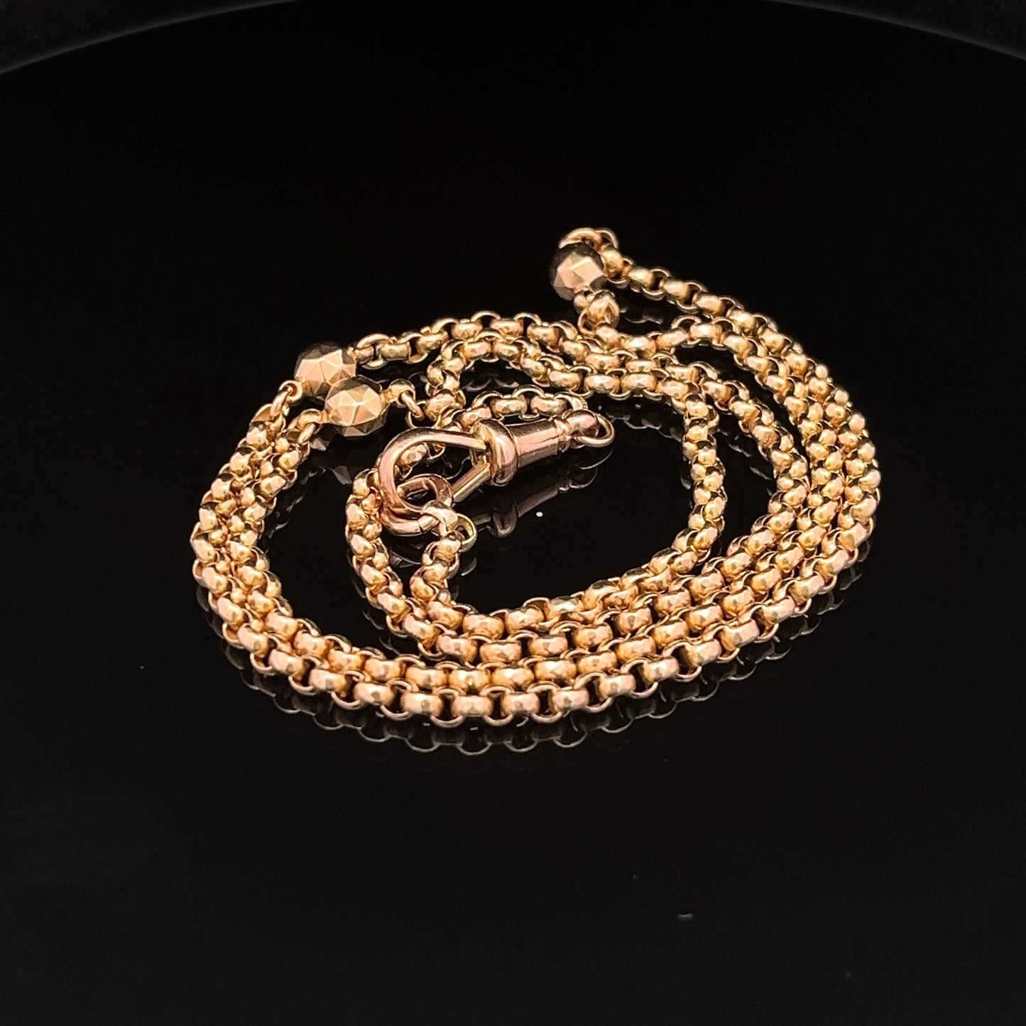 9ct Gold Edwardian Facetted Belcher Chain. English Circa 1900. Pretty Faceted Balls, 23 inches, 11.7g