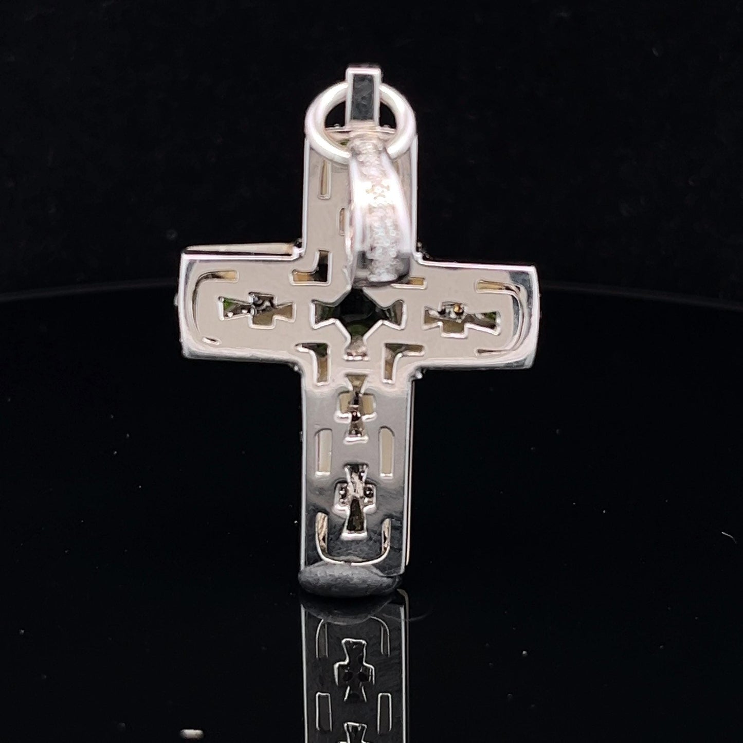 18ct White Gold Mappin and Webb, Tourmaline and Mother of Pearl Diamond Set Cross. Large Size. (CHAIN NOT INCLUDED).