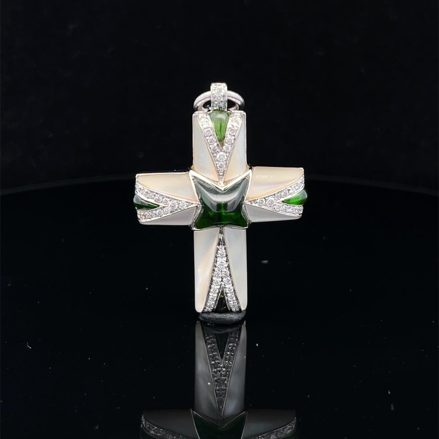 18ct White Gold Mappin and Webb, Tourmaline and Mother of Pearl Diamond Set Cross. Large Size. (CHAIN NOT INCLUDED).