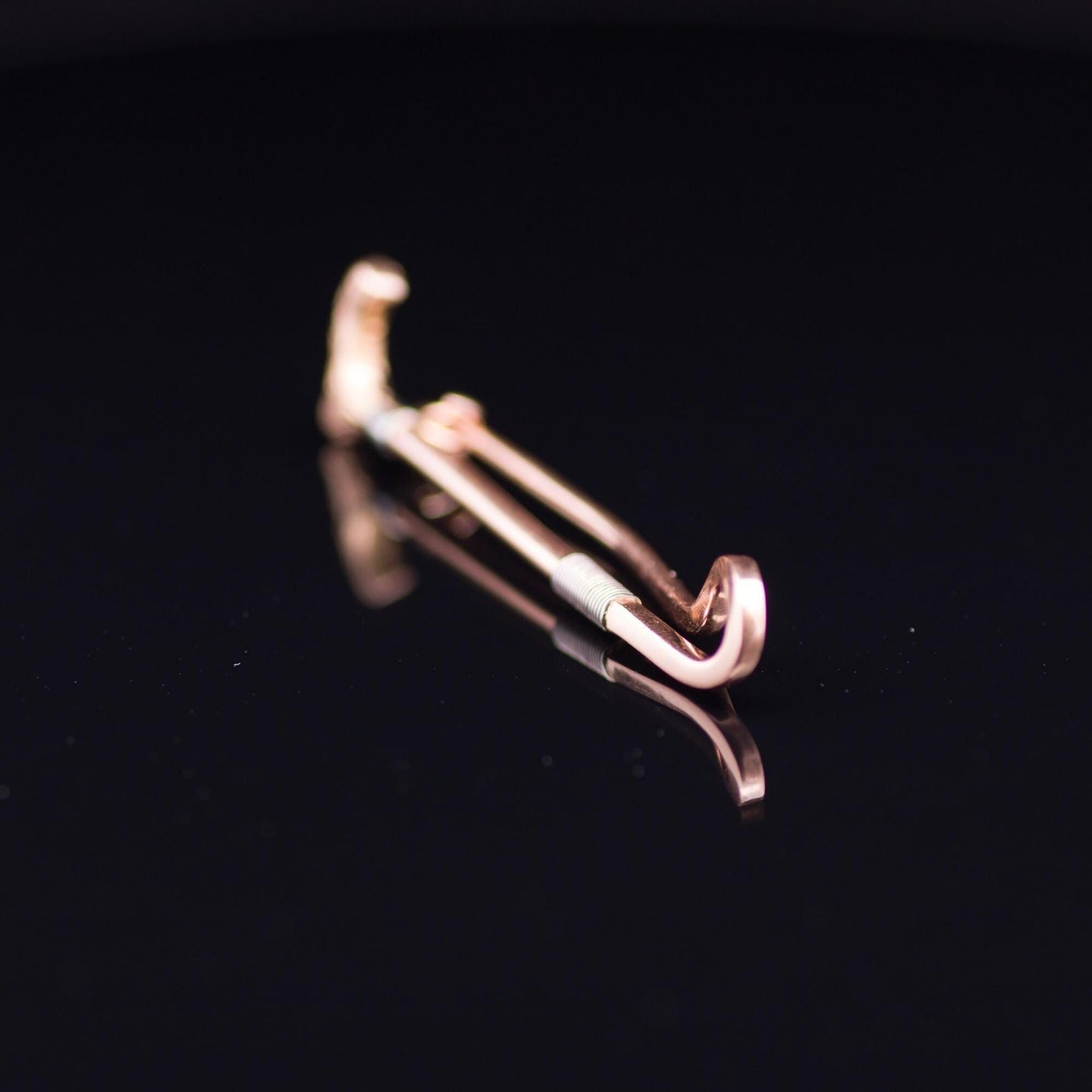 Antique 15ct Gold Bar Brooch / Cravat Pin.  English Circa 1910. Riding Crop.