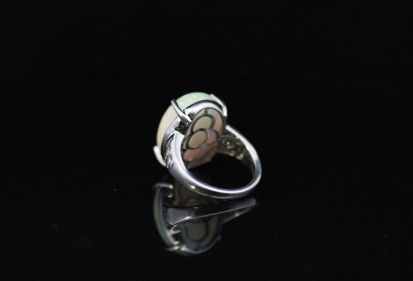 Vintage Platinum, Large 12 Carat Opal & Baguette Diamonds Ring. Superb Heavy Mount.